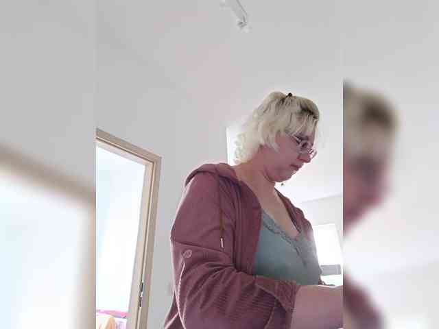 Vika211 webcam