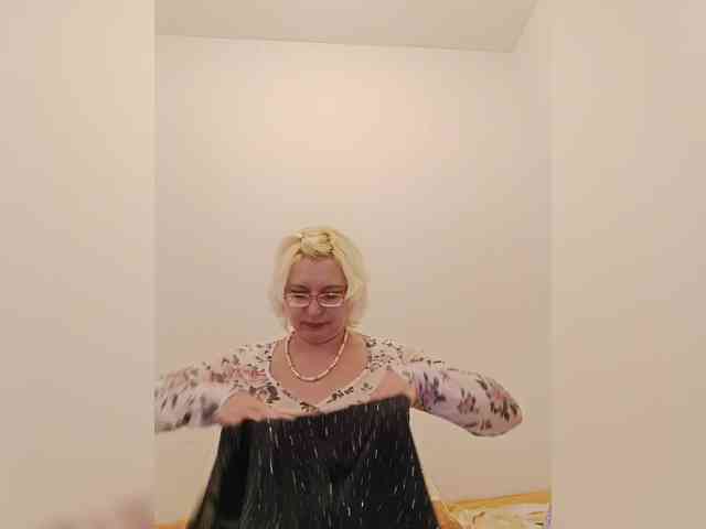 Vika211 Live Webcam on BongaCams