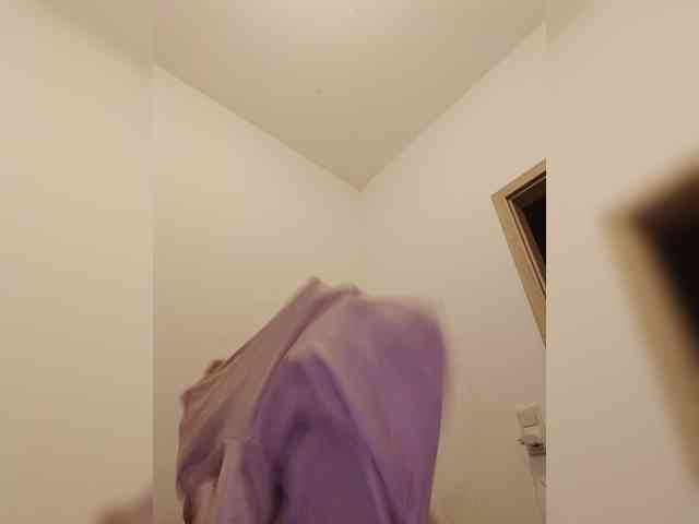 Vika211 webcam