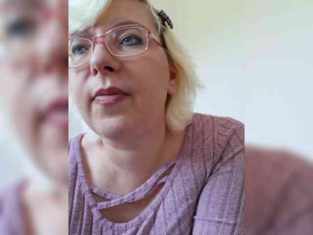 Vika211 webcam