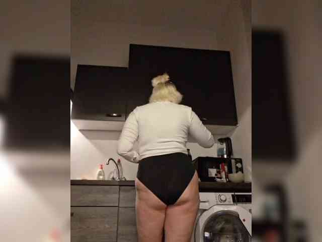 Vika211 webcam