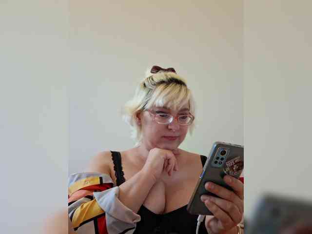 Vika211 webcam