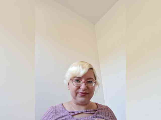 Vika211 webcam