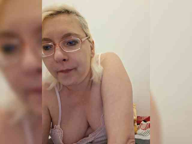 Vika211 webcam