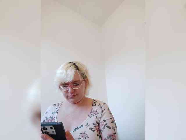 Vika211 webcam
