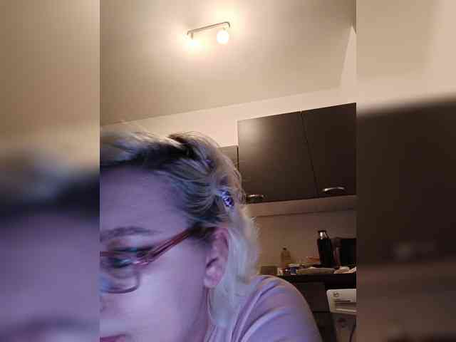 Vika211 webcam
