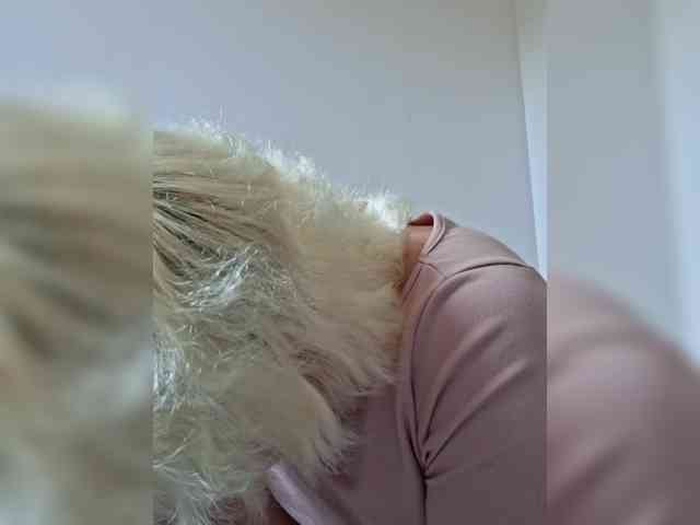 Vika211 webcam