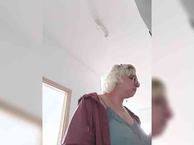 Vika211 webcam