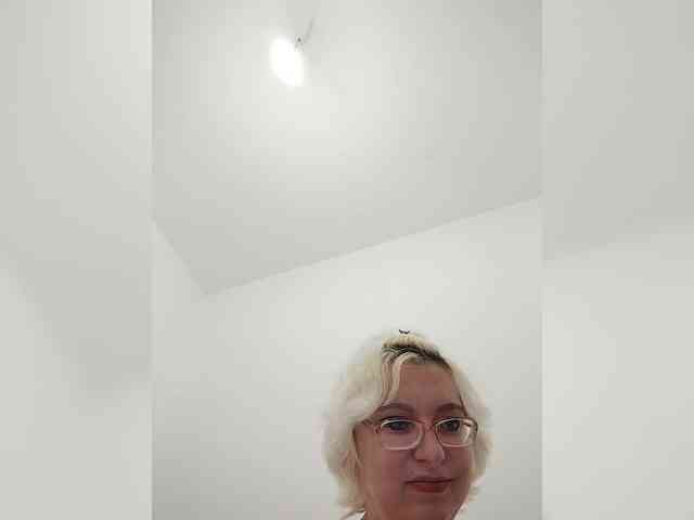 Vika211 webcam
