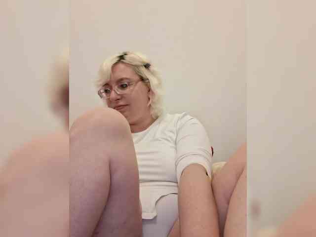 Vika211 webcam