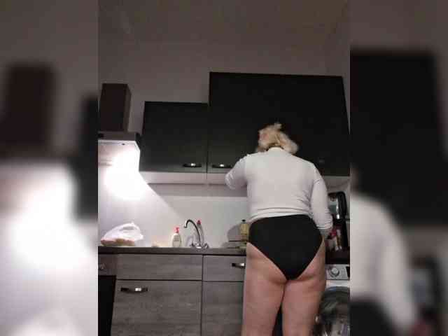 Vika211 webcam