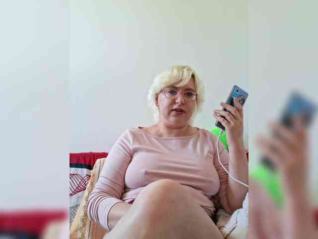 Vika211 webcam
