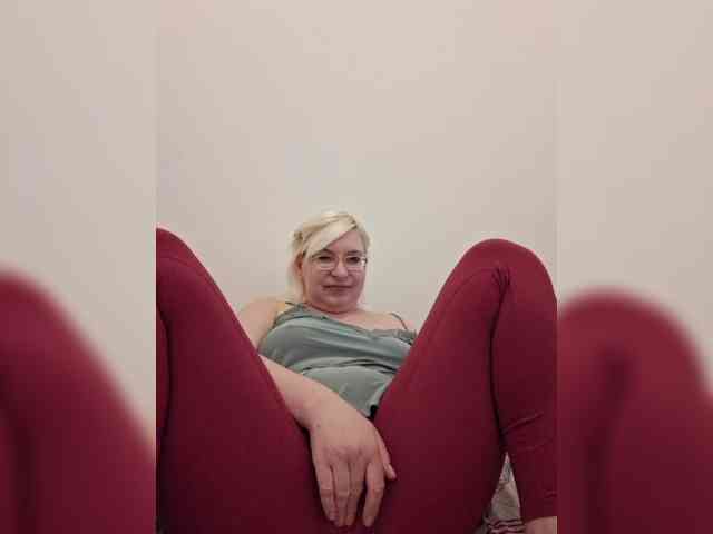 Vika211 webcam