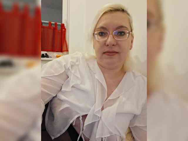 Vika211 webcam