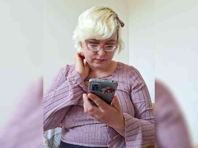 Vika211 webcam