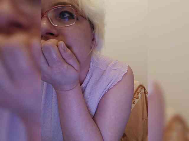 Vika211 webcam