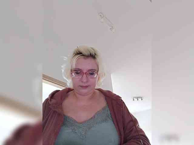 Vika211 webcam