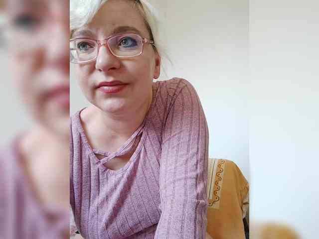 Vika211 webcam