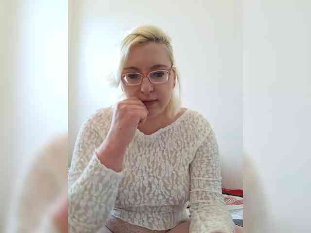 Vika211 webcam