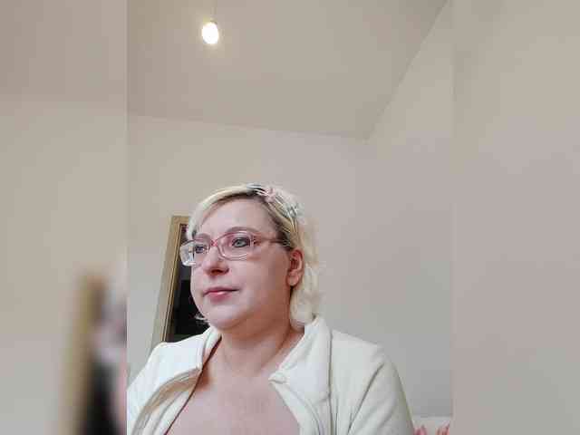 Vika211 webcam