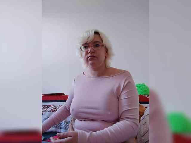 Vika211 webcam