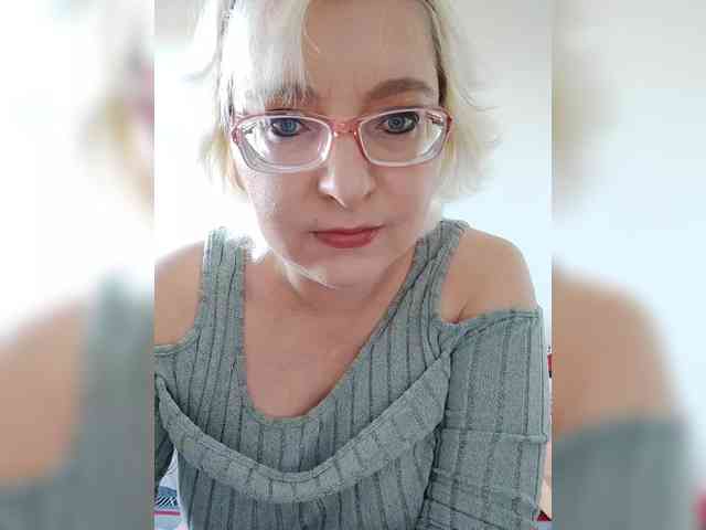 Vika211 webcam