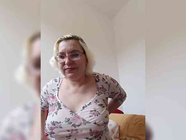 Vika211 webcam