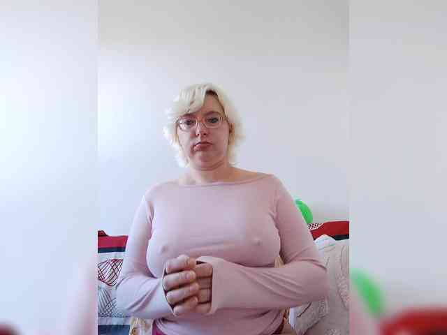 Vika211 webcam