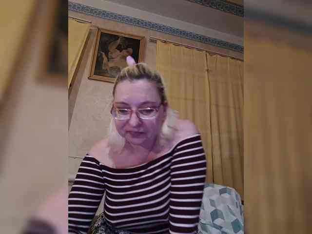 Vika211 webcam