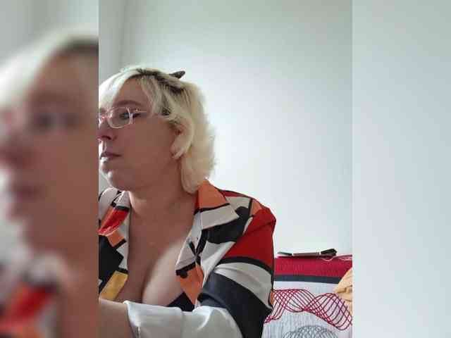 Vika211 webcam