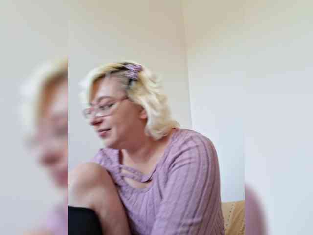 Vika211 webcam