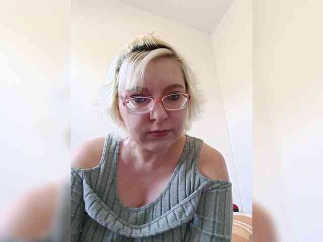 Vika211 webcam