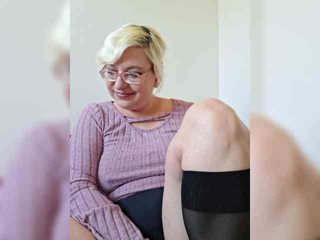 Vika211 webcam