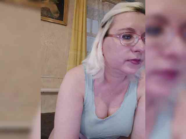 Vika211 webcam