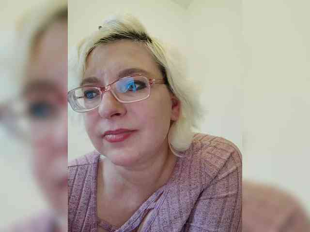 Vika211 webcam