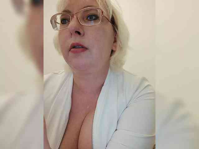 Vika211 webcam