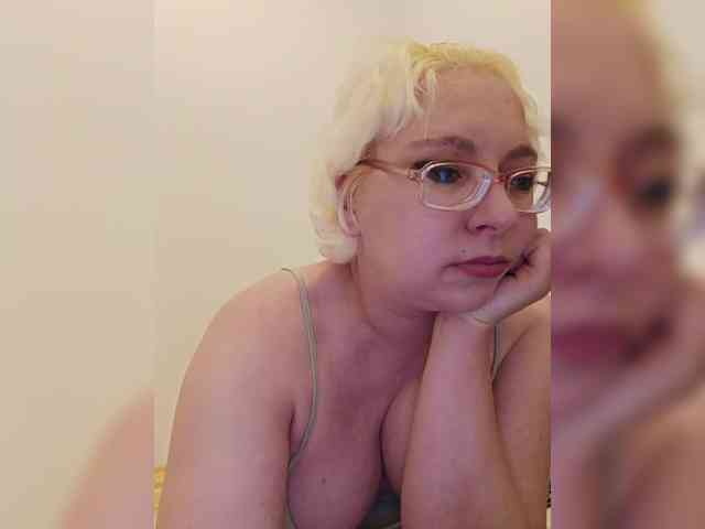 Vika211 webcam