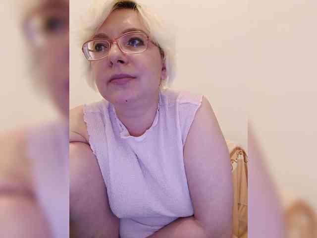 Vika211 webcam