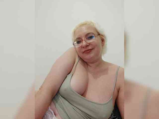 Vika211 webcam