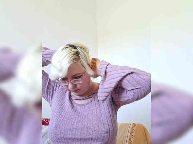 Vika211 webcam