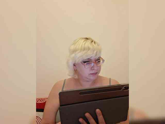 Vika211 webcam