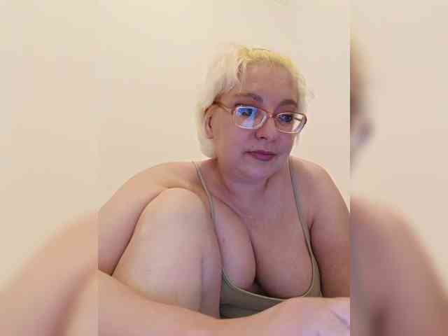 Vika211 webcam