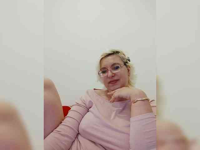 Vika211 webcam