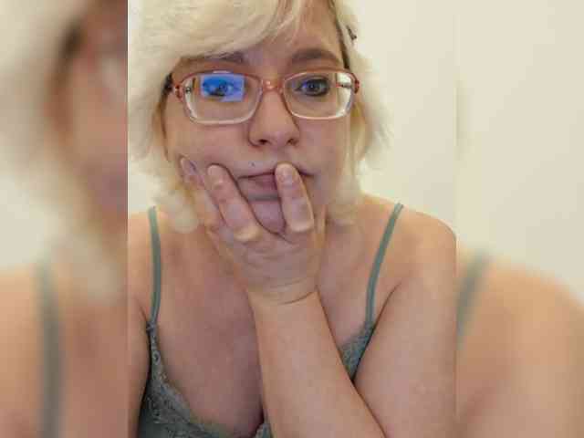 Vika211 webcam