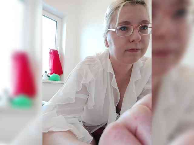 Vika211 webcam