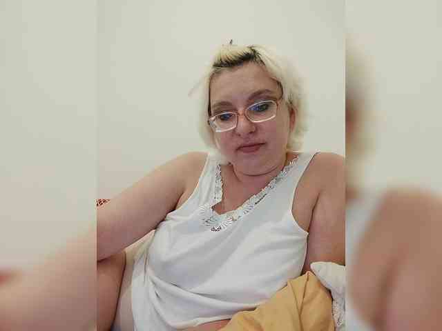 Vika211 webcam