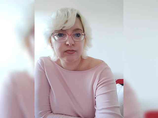 Vika211 webcam