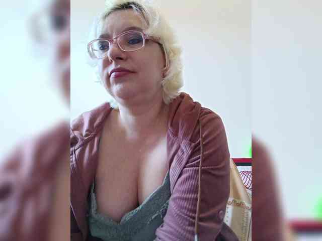 Vika211 webcam