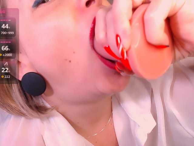 Masturbate to naked performer Tilly-Eliot Tilly-Eliot from BongaCams