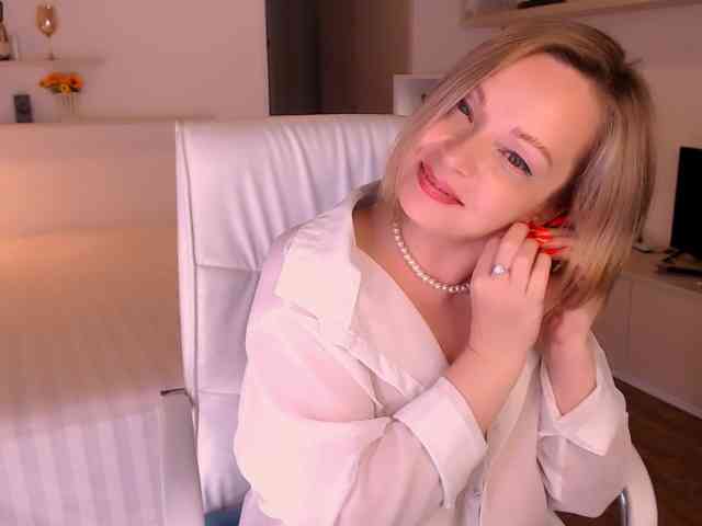Tilly-Eliot webcam
